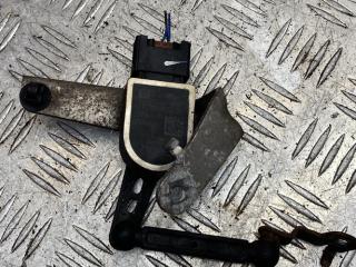 датчик дорожного просвета BMW 5 серия G30/G31 G31 2018, 2.0 л., B48 B20 A, бензин, задний привод, правый руль, 37142959574