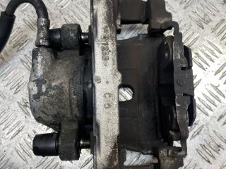 суппорт передний левый BMW X5 E70 2009