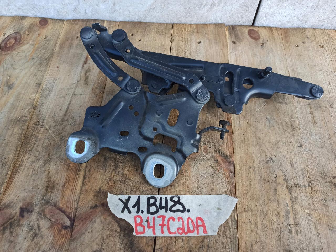 петля капота правая BMW X1 F48 2017, 1.8 л., B47 C20 A, дизель, АКПП, 475, полный привод, 7329442 - фото №1