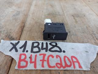 разъем AUX / USB BMW X1 F48 2017, 1.8 л., B47 C20 A, дизель, АКПП, 475, полный привод, 6820397
