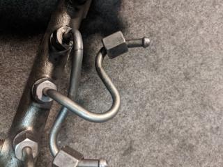 трубка топливная Mercedes-Benz E-Класс W212/S212/C207/A207 2010, 2.1 л., OM 651.924, дизель, АКПП, серебристый, седан