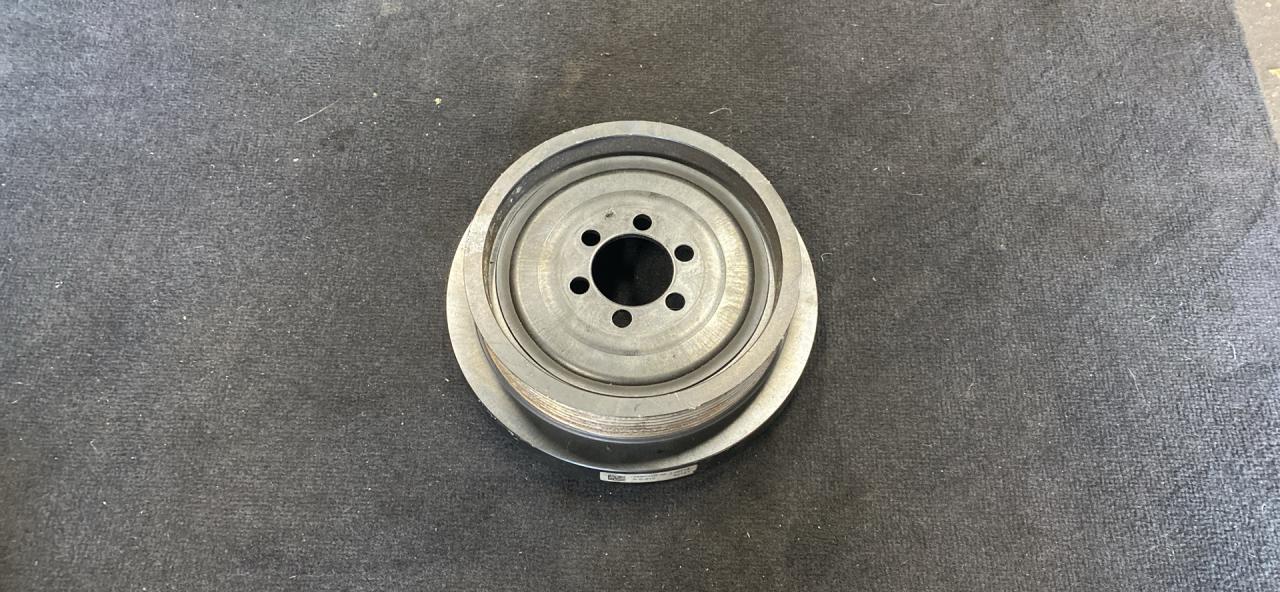 шкив коленвала BMW 5 серия F07/F10/F11 2011, 2.5 л., N52 B25 AF, бензин, 7580390 - фото №1