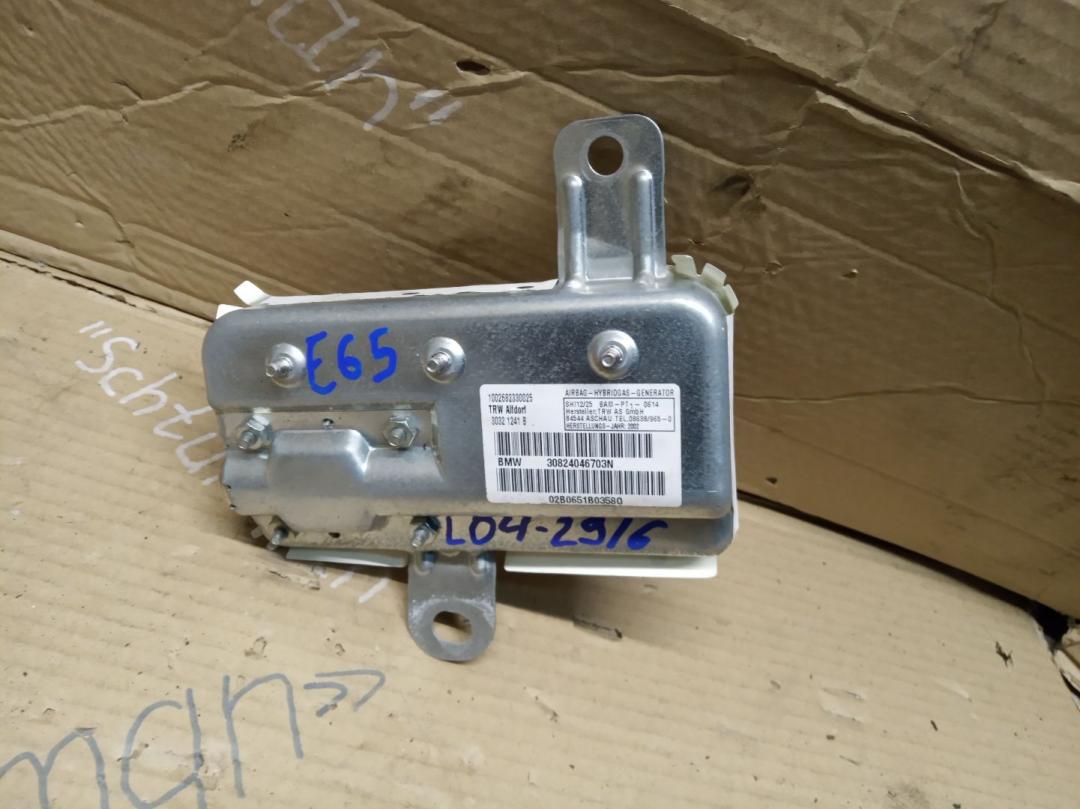 подушка безопасности дверная BMW 7 серия E65/E66/E67 2002, 30824046703N - фото №1