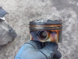 поршень BMW 5 серия F07/F10/F11 2010, 3.5 л., бензин