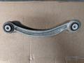 рычаг задний правый Mercedes-Benz E-Класс W212/S212/C207/A207 2011, 2.1 л., OM 651.924, дизель, АКПП, темно-серый, седан, A2043502106, 2043502106 - фото №3