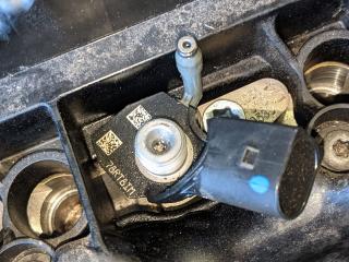 форсунка Mercedes-Benz GLE W166 2015, 2.1 л., OM 651.960, дизель, АКПП, A6510702987, 6510702987