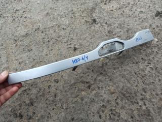 ресничка (ус) правой фары BMW 3 серия E46 2001, 3.0 л., M54 B30 (306S3), бензин, АКПП, купе, 8231044