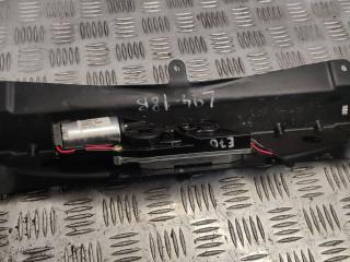 дожим замка заднего борта BMW X5 E70 2009, 3.0 л., M57 D30 (306D5), дизель, АКПП, серый, внедорожник 5 дв., 7233909