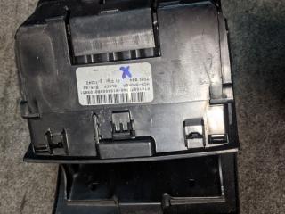 пепельница Mercedes-Benz M-Класс W164 2006, 3.0 л., OM 642.940, дизель, A1646800001, 1646800001