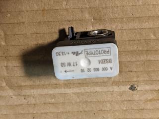 датчик удара Mercedes-Benz C-Класс W205/S205/C205 2017, 4.0 л., M 177.980, гибрид, A0009053210, 0009053210