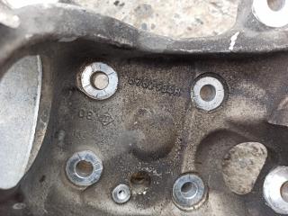 кулак поворотный правый BMW 5 серия E60/E61 2006, 3.0 л., N52 B30 A, бензин, АКПП, седан, 6760954, 31216760954