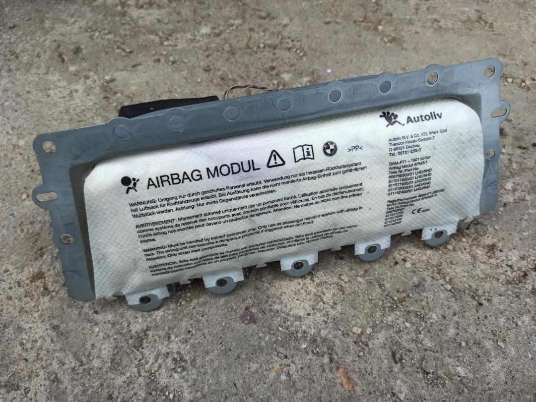 подушка безопасности пассажира BMW 7 серия F01/F02 2011, 3.0 л., N54 B30 A, бензин, седан, 39927366001 - фото №1