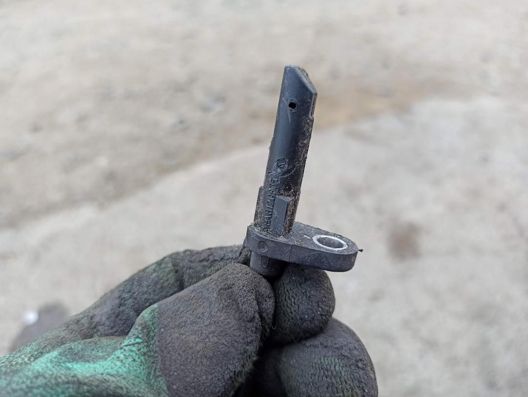 датчик ABS BMW 7 серия F01/F02 2011, 3.0 л., N54 B30 A, бензин, седан, 0265007 - фото №1