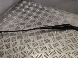 щеткодержатель (поводок стеклоочистителя, дворник) BMW X5 E70 2007, 3.0 л., N52 B30 AF, бензин, АКПП