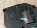 моторчик заслонки печки Mercedes-Benz M-Класс W164 2006, 3.5 л., M 272.967, бензин, АКПП, внедорожник 5 дв., правый руль, EFB336, 929888G - фото №2