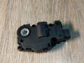 моторчик заслонки печки Mercedes-Benz M-Класс W164 2006, 3.5 л., M 272.967, бензин, АКПП, внедорожник 5 дв., правый руль, EFB336, 929888G - фото №3