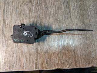 активатор замка крышки топливного бака BMW 3 серия E46 2002, 2.0 л., M47 D20 (204D1), дизель, АКПП, седан, 6923973, 67116923973