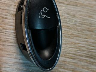 кнопка открытия багажника Mercedes-Benz E-Класс W211/S211 2005, 2.1 л., OM 646.961, дизель, АКПП, седан, A2118211151, 2118211151