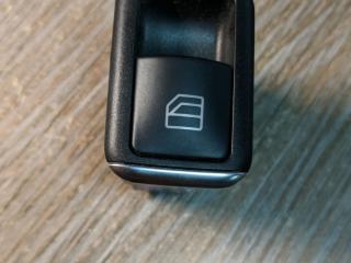 кнопка стеклоподъемника двери задней правой Mercedes-Benz GL-Класс X166 2013, 3.0 л., OM 642.826, дизель, АКПП, коричневый, внедорожник 5 дв., A2049058102, 2049058102