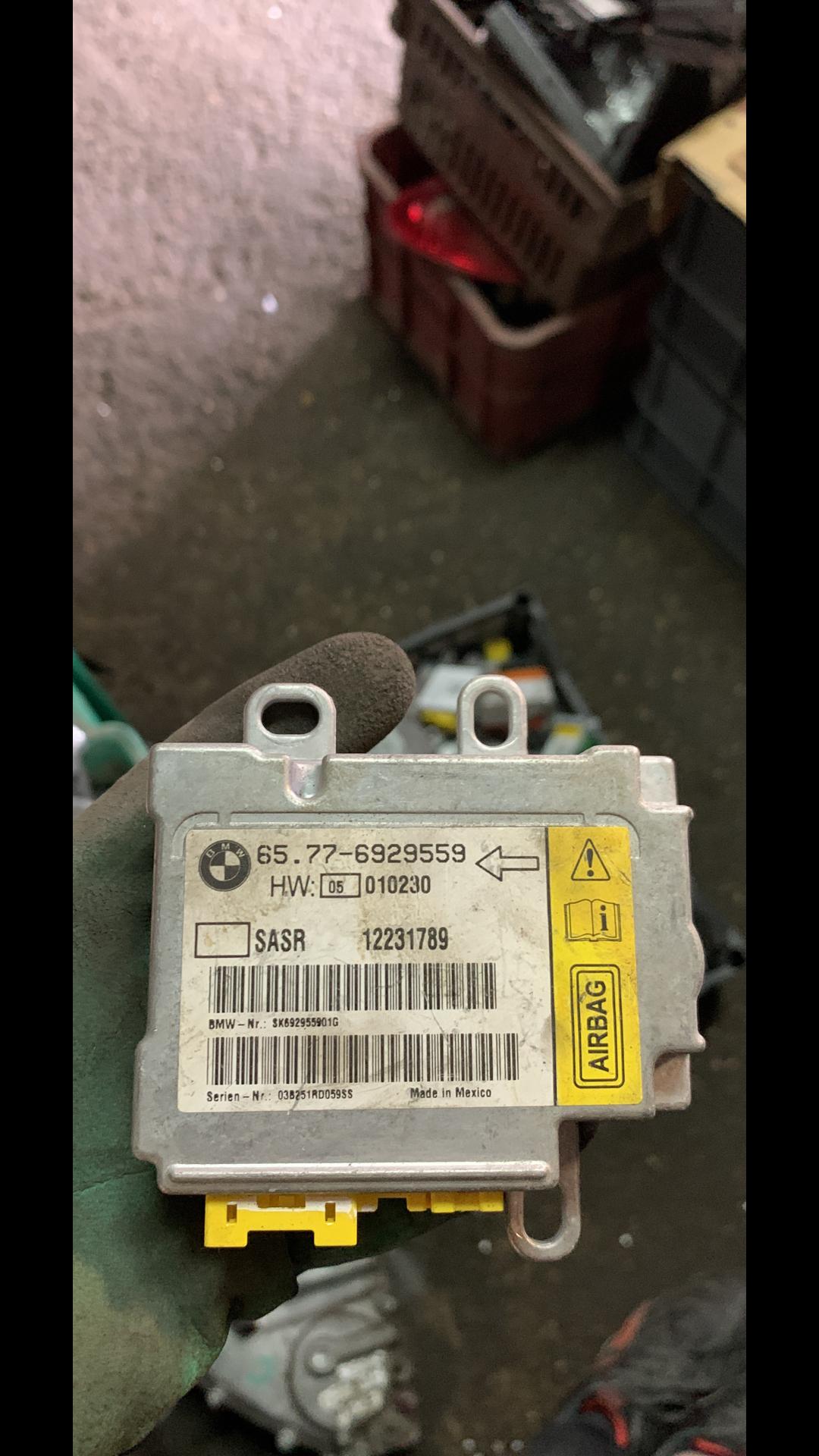 блок AirBag BMW 7 серия E65/E66/E67 2003, 4.4 л., бензин, АКПП, седан, 6929559, 65776929559 - фото №1