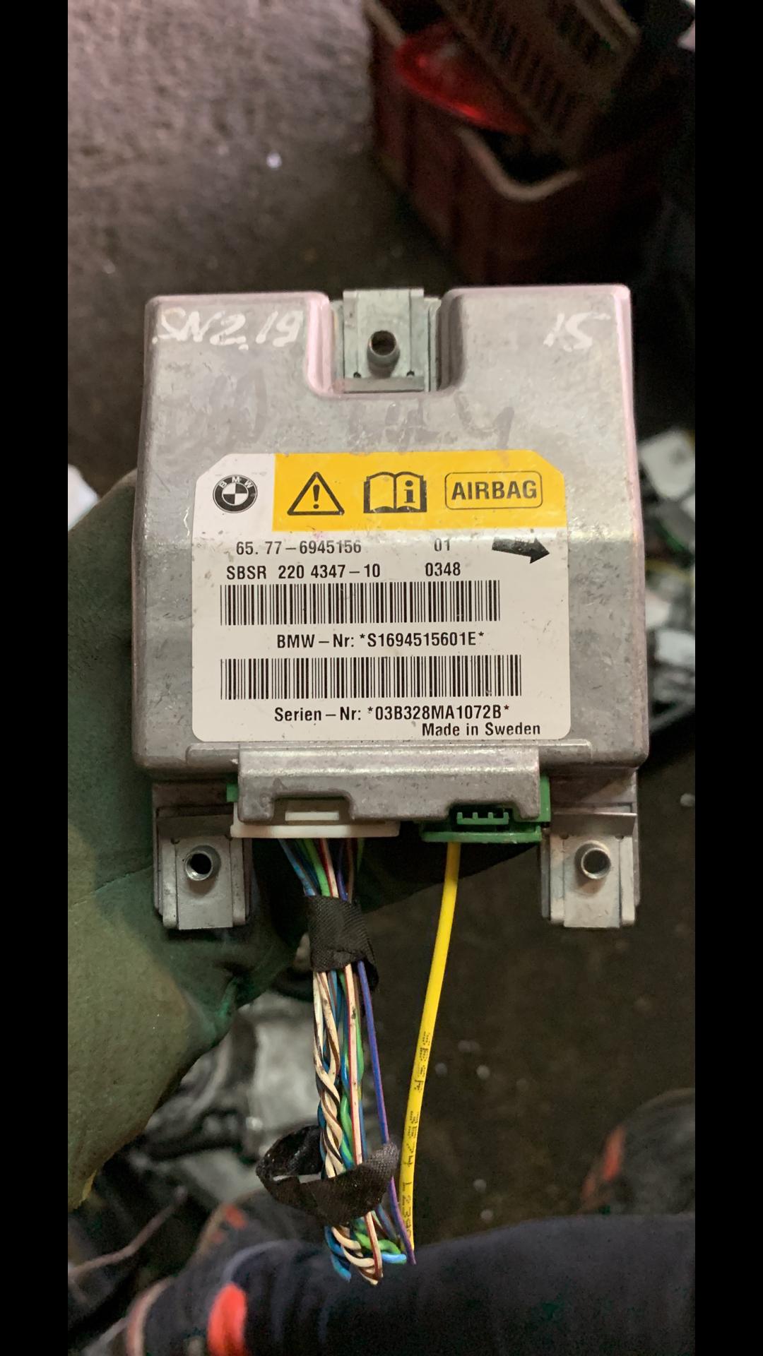 блок AirBag BMW 5 серия E60/E61 2004, 65776945156 - фото №1