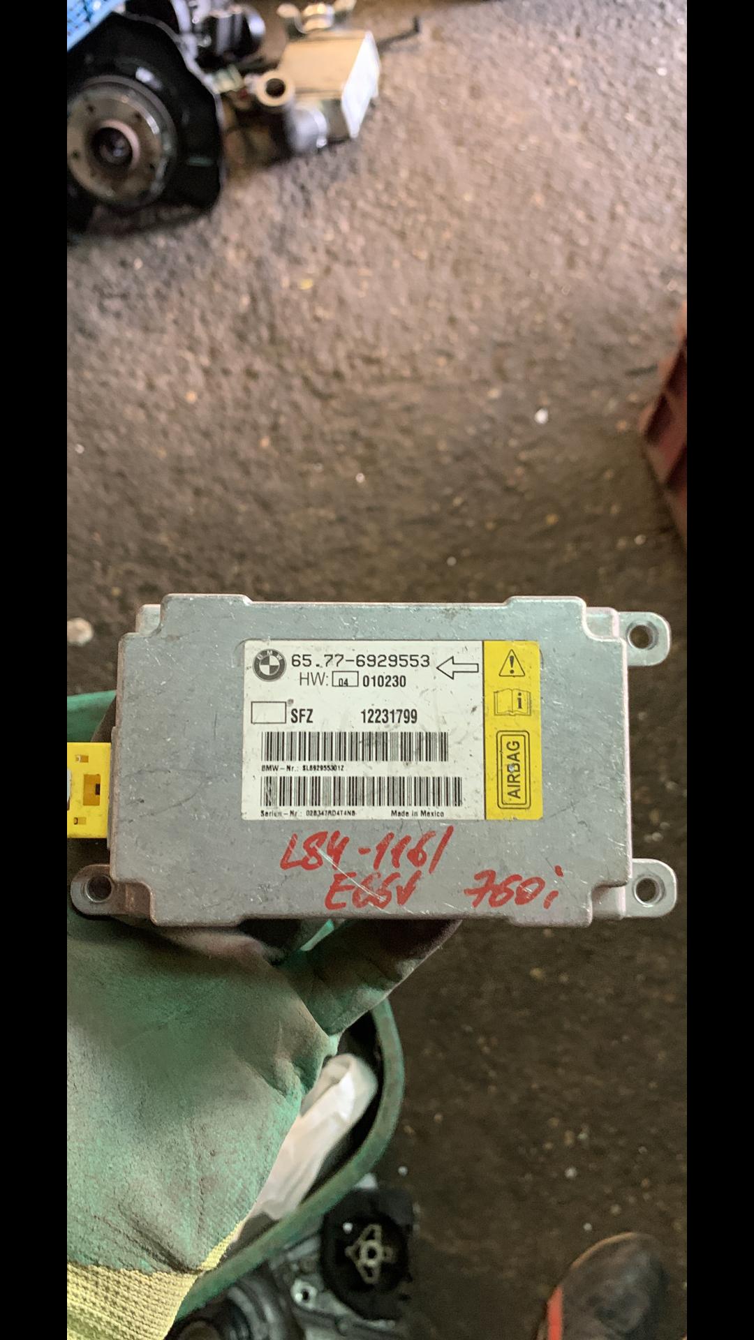 блок AirBag BMW 7 серия E65/E66/E67 2003, 6929553, 65776929553 - фото №1