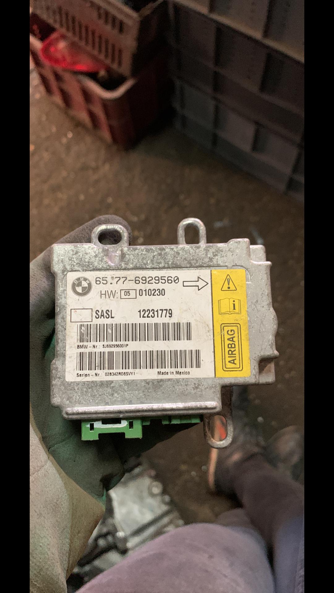 блок AirBag BMW 7 серия E65/E66/E67 2003, 65776929560, 6929560 - фото №1