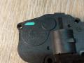 моторчик заслонки печки Mercedes-Benz M-Класс W164 2006, 3.0 л., OM 642.940, дизель, АКПП, внедорожник 5 дв., EFB336, 929888G - фото №2