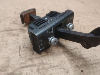 ограничитель открывания двери BMW X5 E70 2009, 7141024