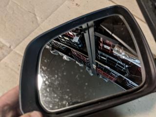 стекло зеркала наружного левого Mercedes-Benz C-Класс W204/S204 2008, 2.1 л., OM 646.811, дизель, МКПП, серебро, седан