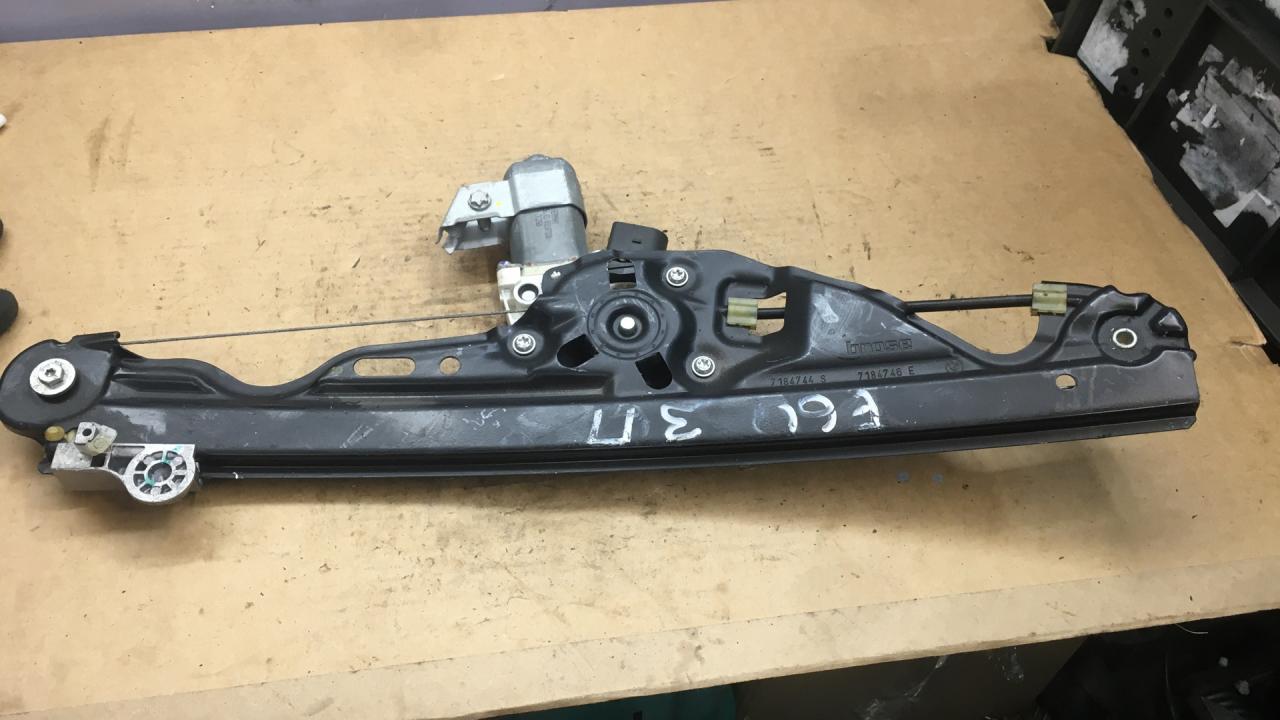 стеклоподъемник электрический задний правый BMW 5 серия E60/E61 2006, 3.0 л., N52 B30 A, бензин, АКПП, седан, 7184744, 7184746 - фото №1