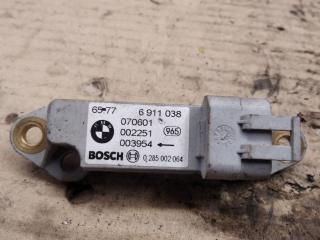 датчик удара BMW X5 E53 2002, 4.4 л., бензин, АКПП, внедорожник 5 дв., 6911038, 65776911038, 0285002064