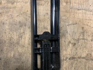 Пластик салазок сидений BMW X5 E70 2010, 7302204