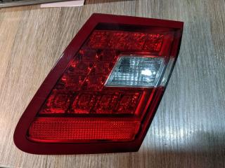 фонарь крышки багажника правый Mercedes-Benz E-Класс W212/S212/C207/A207 W212 2010, 2.2 л., дизель, АКПП, седан, задний привод, правый руль, A2128200864