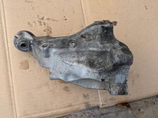 кронштейн двигателя Mercedes-Benz E-Класс W212/S212/C207/A207 W212 2010, 2.2 л., дизель, АКПП, седан, задний привод, правый руль, A6512233404, 6512233404