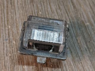 подсветка номера Mercedes-Benz E-Класс W212/S212/C207/A207 W212 2010, 2.2 л., дизель, АКПП, седан, задний привод, правый руль, A2218200456, 2218200456