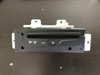 CD-чейнджер Jeep Grand Cherokee 4 поколение [рестайлинг] WK2 2015, 6.4 л., ESG, бензин, АКПП, внедорожник 5 дв., 05091245AE