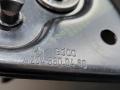 петля замка капота Mercedes-Benz GLS-Класс X166 (2015 - 2019), АКПП, внедорожник 5 дв., A2048800460 - фото №4