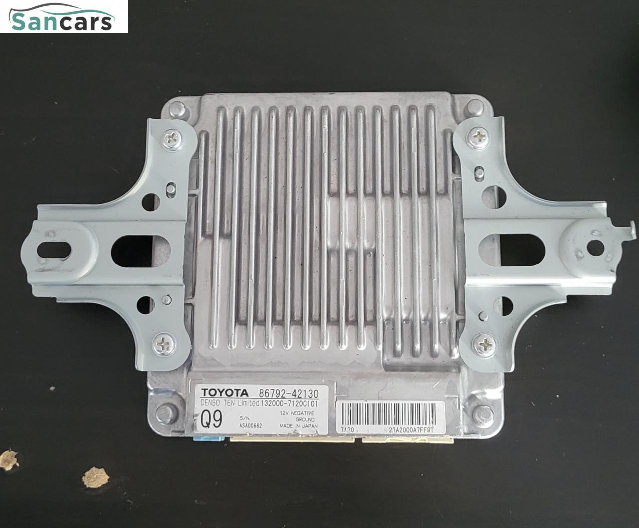 блок управления парктрониками Toyota RAV4 5 поколение (XA50) 2021, 2.5 л., бензин, вариатор, внедорожник 5 дв., 8679242130 - фото №1