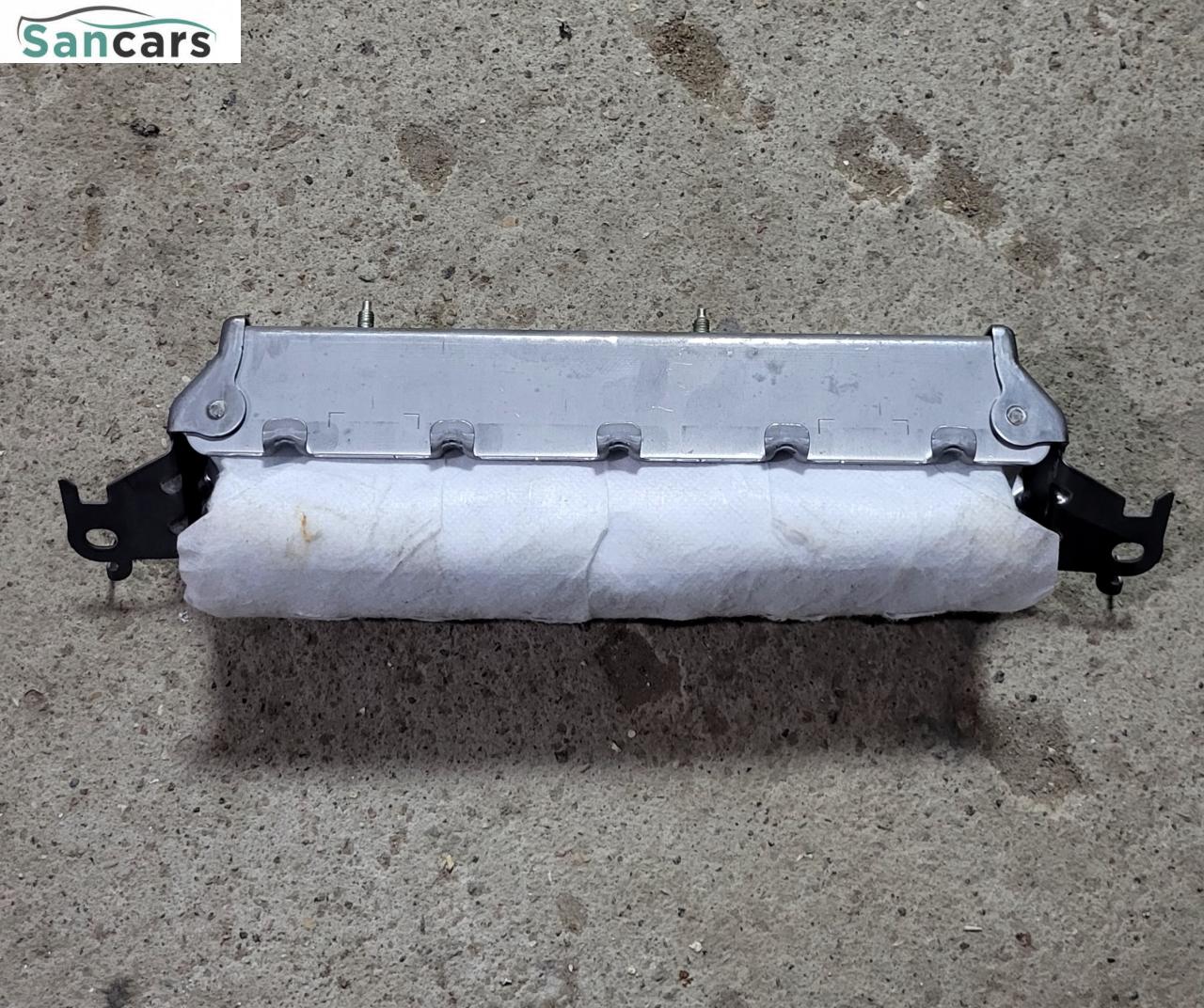 подушка безопасности коленная Toyota RAV4 5 поколение (XA50) 2021, 2.5 л., бензин, вариатор, внедорожник 5 дв., 7390042060 - фото №1
