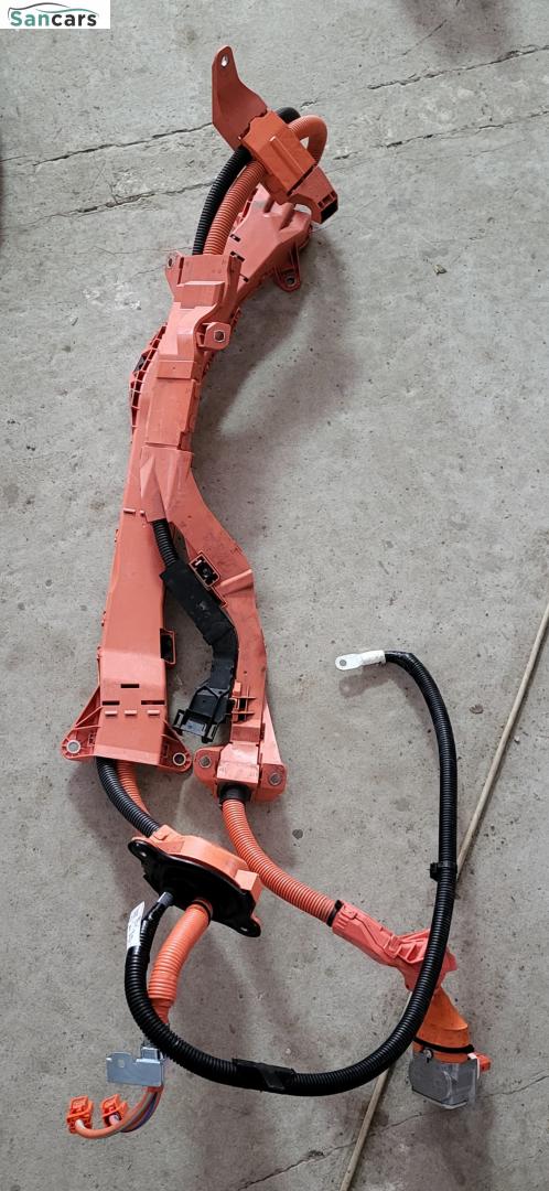 провод высоковольтный Toyota RAV4 5 поколение (XA50) 2021, 2.5 л., бензин, вариатор, внедорожник 5 дв., 821H142010 - фото №1