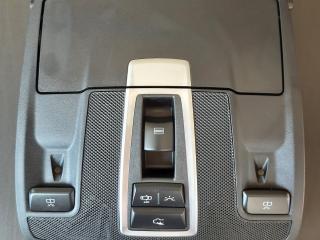 фонарь салона (плафон) Mercedes-Benz GLS-Класс X166 2018, 3.0 л., OM 642.826, дизель, АКПП, внедорожник 5 дв., A1669004115