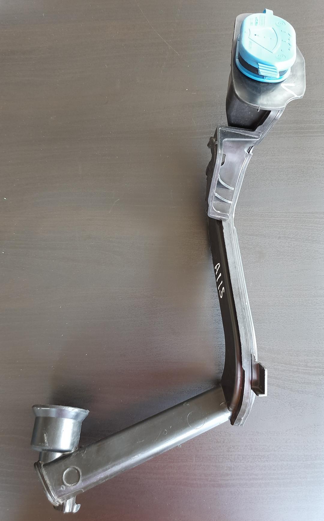 горловина бачка омывателя Mercedes-Benz E-Класс W213/S213/C238/A238 2018, 2.0 л., OM 654.920, дизель, АКПП, седан, A2138600164 - фото №1