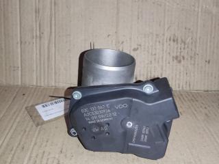 заслонка дроссельная Volkswagen Golf 5 поколение (2003 - 2009), 1.4 л., бензин, 03C133062C