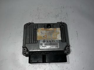 блок управления двигателем Volkswagen Golf 5 поколение 2009, 1.4 л., бензин, O3C906027G, 0261S04348