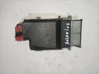 блок предохранителей Opel Astra J (2009 - 2012), 13222786
