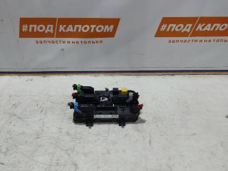 блок предохранителей Opel Astra H 2006, 1.6 л., Z 16 XEP, бензин, МКПП, хетчбэк 5 дв., передний привод, 13206762