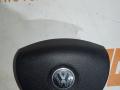 подушка безопасности водителя Volkswagen Tiguan 1 поколение 2009, 2.0 л., CAWB, бензин, АКПП, внедорожник 5 дв., полный привод, 1K0880201CB - фото №3