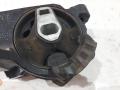 подушка крепления КПП Mazda CX-5 1 поколение 2014, 2.2 л., SH-VPTS, дизель, АКПП, 34k, внедорожник 5 дв., полный привод, KE6439070C - фото №4