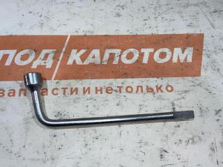 ключ колесный (балонный) Toyota Avensis 2 поколение (T250) 2003, 2.0 л., 1AZ-FSE, бензин, АКПП, 1c0, седан, передний привод